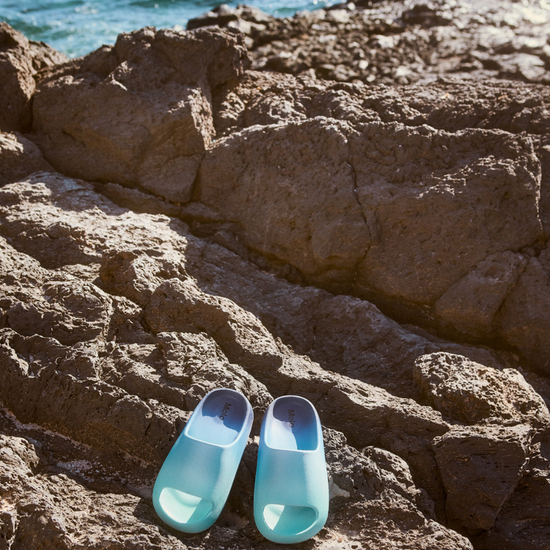 Ocean Fade Slides